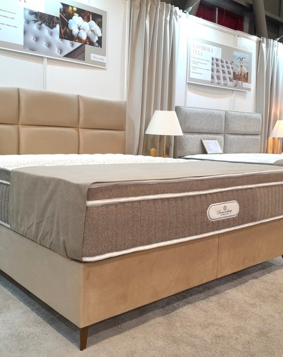 Postel Queen akční cena - 15%